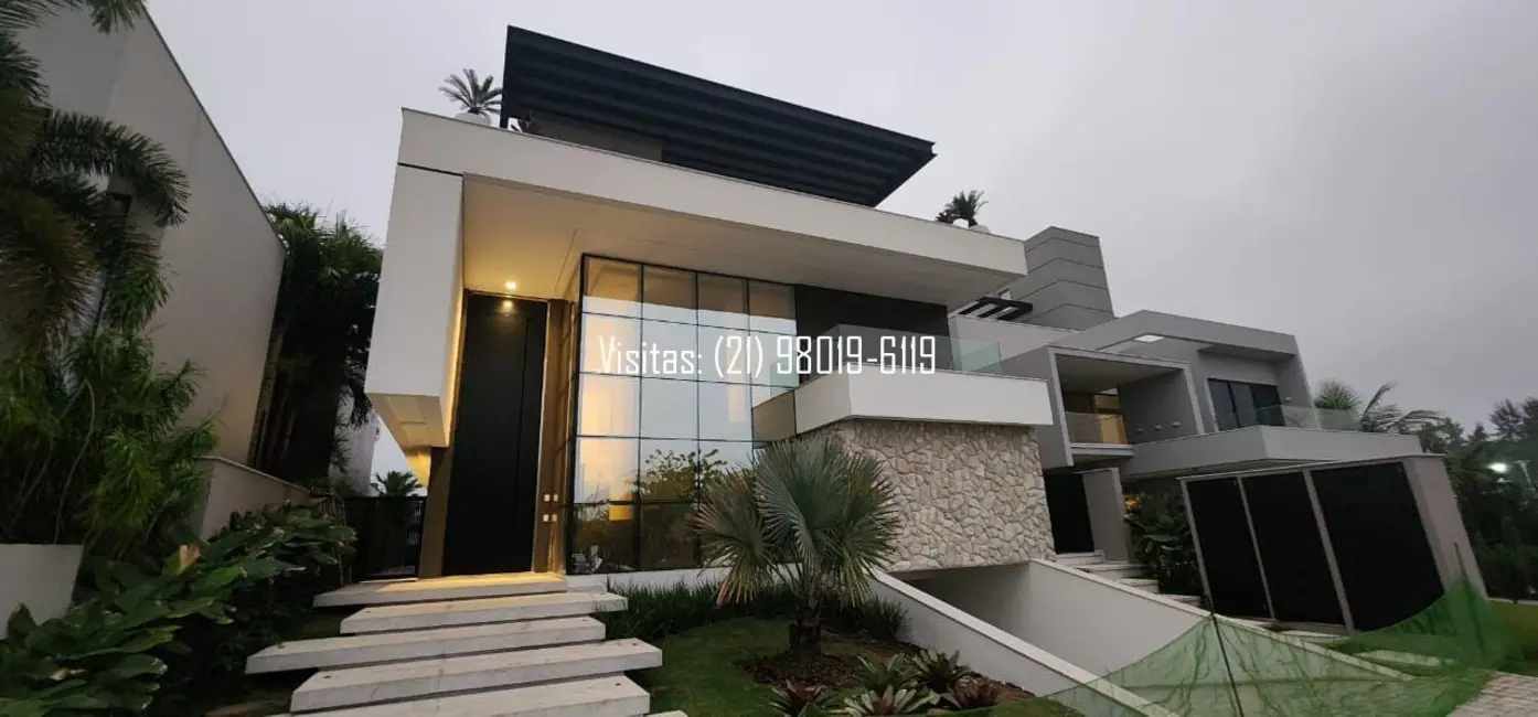 Casa de Condomínio com 5 quartos à venda, 900m2 em Barra da Tijuca, Rio De Janeiro - RJ - imagem 1 Foto 1 de Casa de Condomínio com 5 quartos à venda, 900m2 em Barra da Tijuca, Rio De Janeiro - RJ