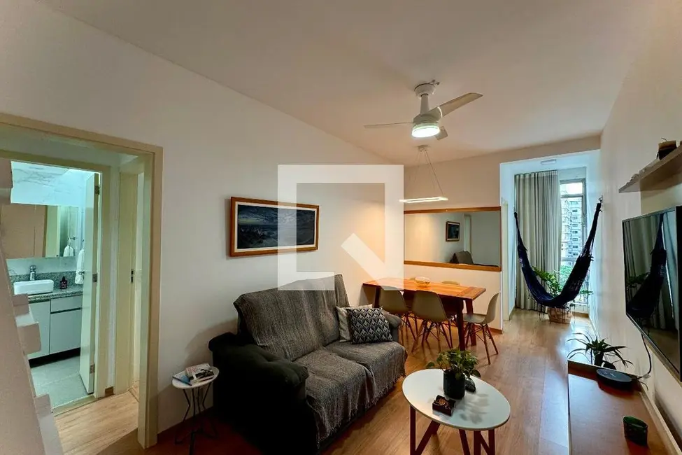 Apartamento com 2 quartos à venda, 60m2 em Botafogo, Rio De Janeiro - RJ - imagem 1 Foto 1 de Apartamento com 2 quartos à venda, 60m2 em Botafogo, Rio De Janeiro - RJ