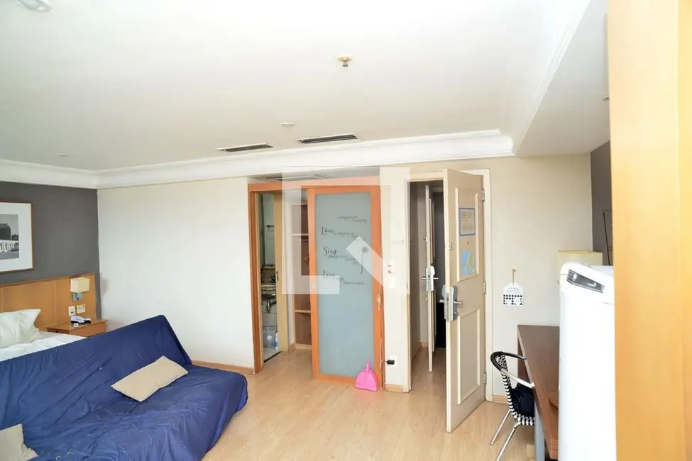 Kitnet com 1 quarto à venda, 40m2 em Barra da Tijuca, Rio De Janeiro - RJ - imagem 3 Foto 3 de Kitnet com 1 quarto à venda, 40m2 em Barra da Tijuca, Rio De Janeiro - RJ