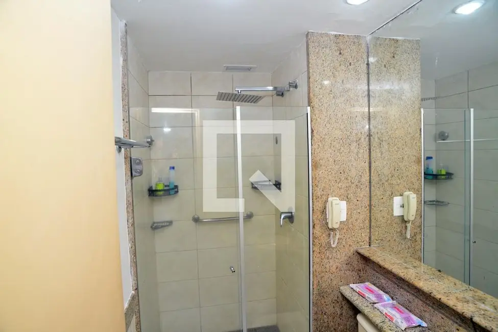 Kitnet com 1 quarto à venda, 40m2 em Barra da Tijuca, Rio De Janeiro - RJ - imagem 7 Foto 7 de Kitnet com 1 quarto à venda, 40m2 em Barra da Tijuca, Rio De Janeiro - RJ