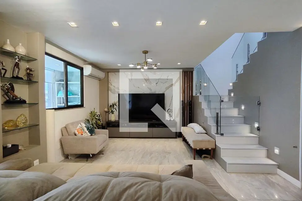 Foto 3 de Apartamento com 7 quartos à venda, 520m2 em Rio De Janeiro - RJ