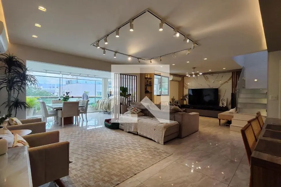 Foto 2 de Apartamento com 7 quartos à venda, 520m2 em Rio De Janeiro - RJ
