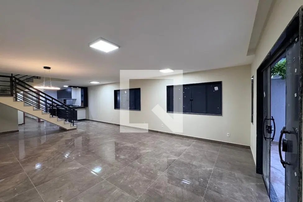 Foto 1 de Casa de Condomínio com 4 quartos à venda, 410m2 em Rio De Janeiro - RJ