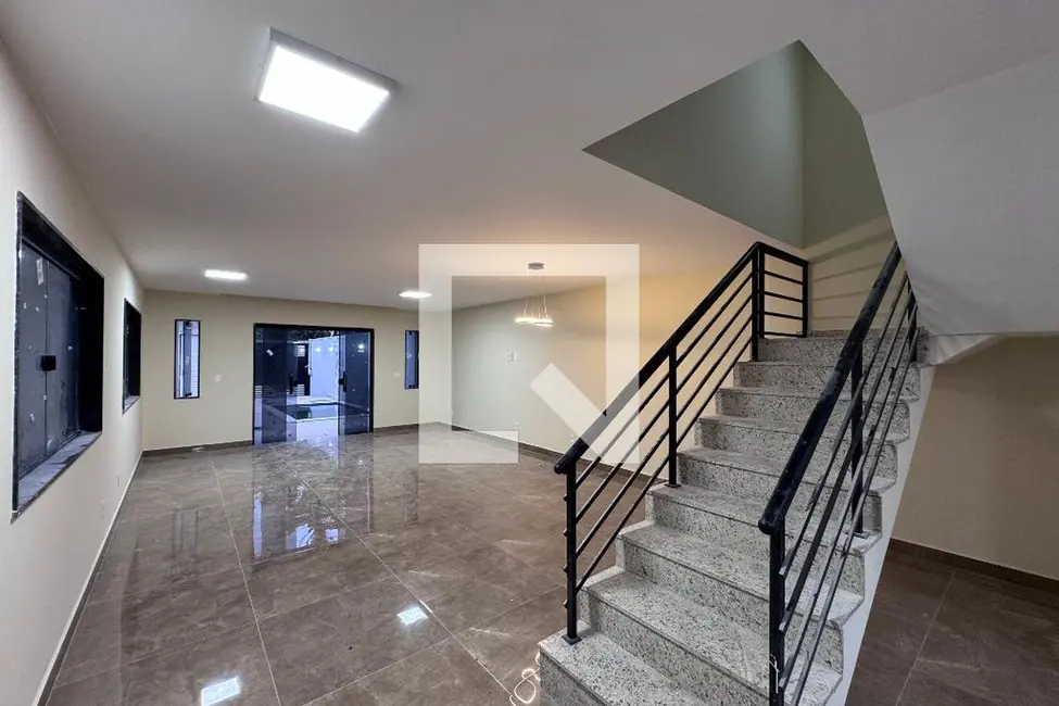 Foto 2 de Casa de Condomínio com 4 quartos à venda, 410m2 em Rio De Janeiro - RJ