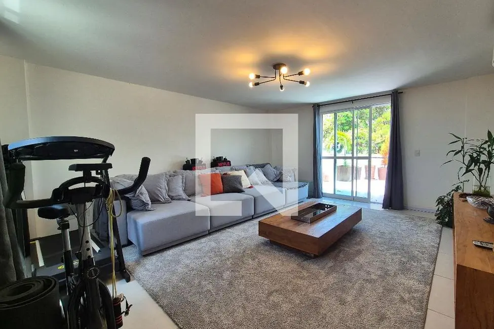 Foto 2 de Apartamento com 3 quartos à venda, 200m2 em Rio De Janeiro - RJ