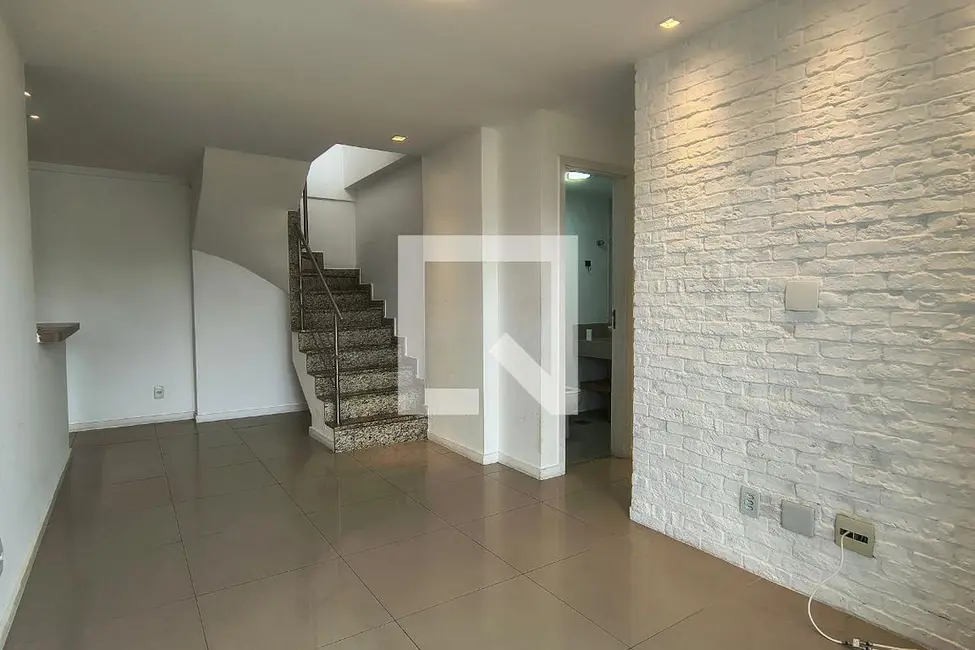 Apartamento com 4 quartos à venda, 180m2 em Rio De Janeiro - RJ - imagem 3 Foto 3 de Apartamento com 4 quartos à venda, 180m2 em Rio De Janeiro - RJ