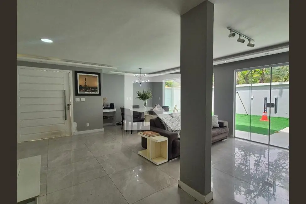 Foto 9 de Casa com 5 quartos à venda, 350m2 em Rio De Janeiro - RJ