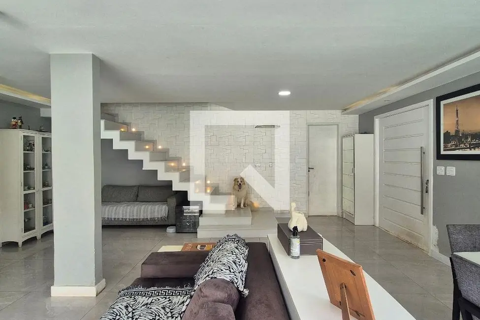 Foto 6 de Casa com 5 quartos à venda, 350m2 em Rio De Janeiro - RJ