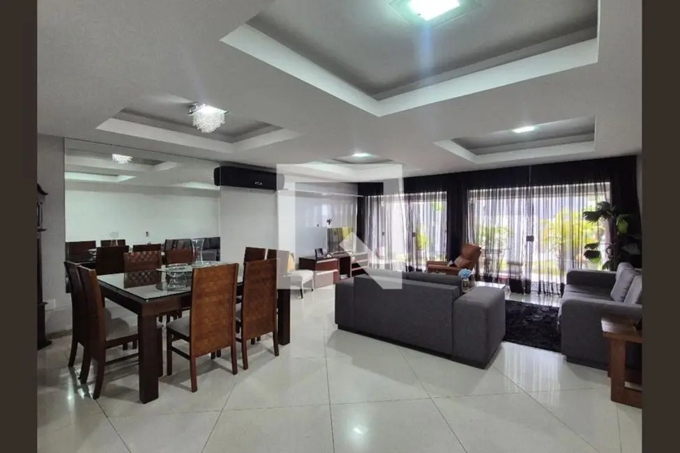 Casa com 4 quartos à venda, 400m2 em Rio De Janeiro - RJ - imagem 7 Foto 7 de Casa com 4 quartos à venda, 400m2 em Rio De Janeiro - RJ