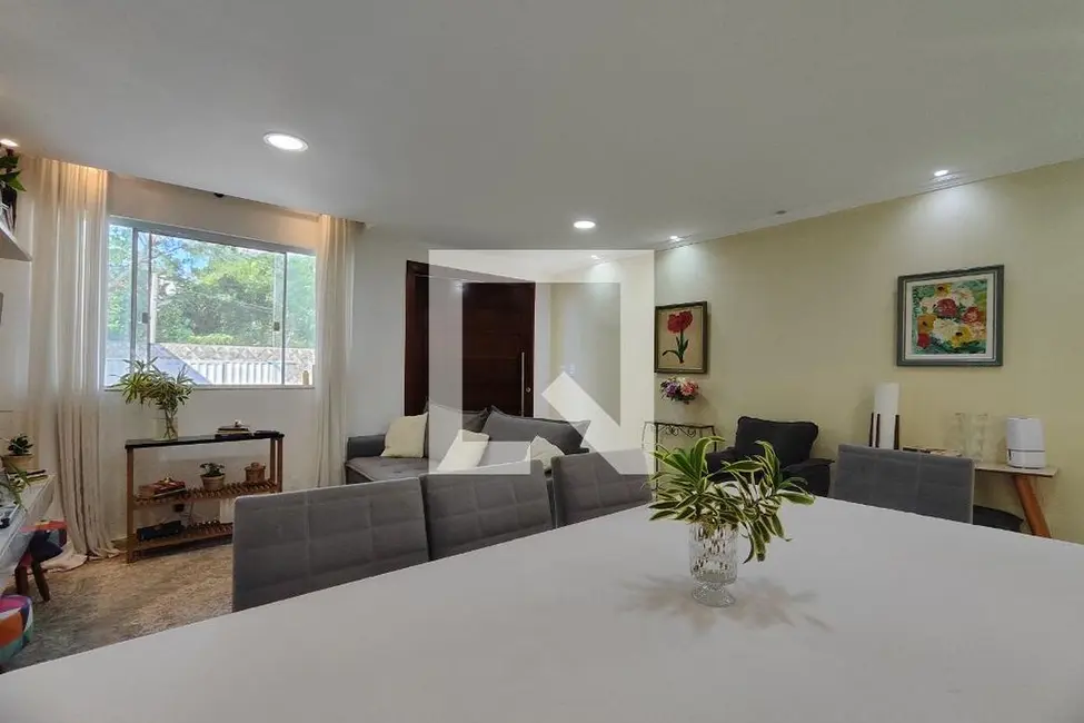 Casa de Condomínio com 3 quartos à venda, 160m2 em Rio De Janeiro - RJ - imagem 3 Foto 3 de Casa de Condomínio com 3 quartos à venda, 160m2 em Rio De Janeiro - RJ