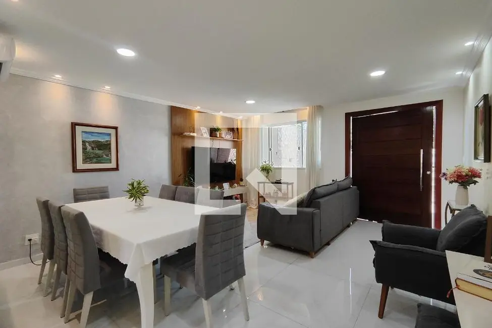 Casa de Condomínio com 3 quartos à venda, 160m2 em Rio De Janeiro - RJ - imagem 1 Foto 1 de Casa de Condomínio com 3 quartos à venda, 160m2 em Rio De Janeiro - RJ