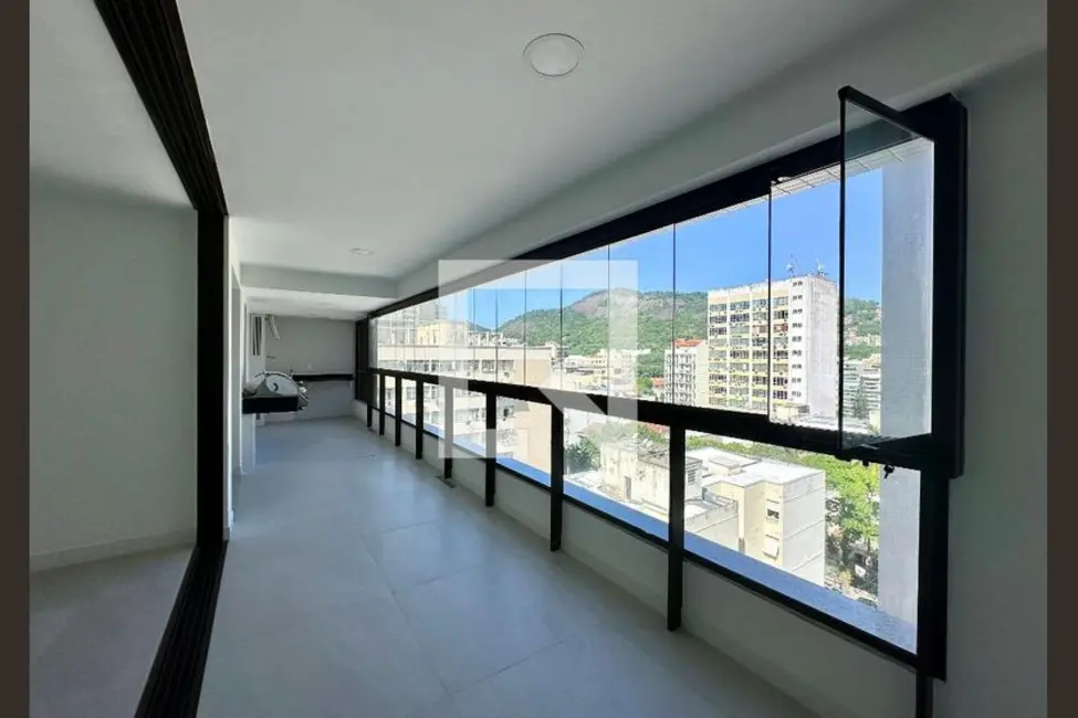 Apartamento com 3 quartos à venda, 158m2 em Botafogo, Rio De Janeiro - RJ - imagem 9 Foto 9 de Apartamento com 3 quartos à venda, 158m2 em Botafogo, Rio De Janeiro - RJ