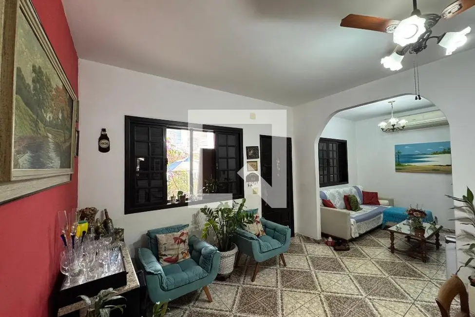 Casa com 4 quartos à venda, 300m2 em Rio De Janeiro - RJ - imagem 8 Foto 8 de Casa com 4 quartos à venda, 300m2 em Rio De Janeiro - RJ