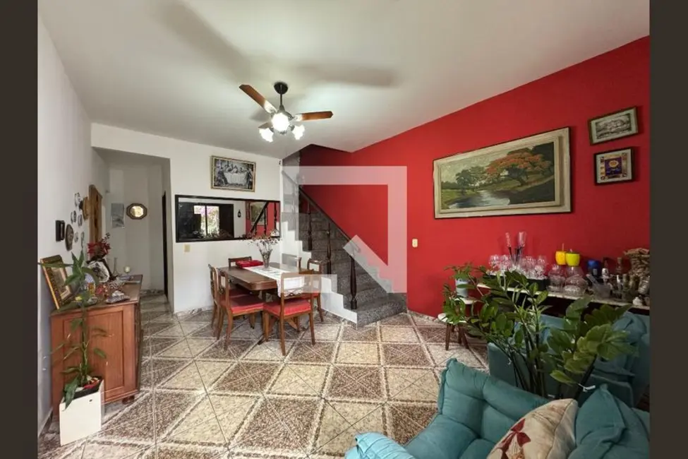 Casa com 4 quartos à venda, 300m2 em Rio De Janeiro - RJ - imagem 1 Foto 1 de Casa com 4 quartos à venda, 300m2 em Rio De Janeiro - RJ