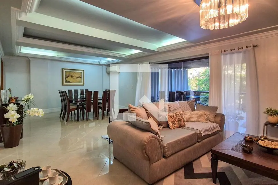 Foto 2 de Apartamento com 4 quartos à venda, 220m2 em Rio De Janeiro - RJ