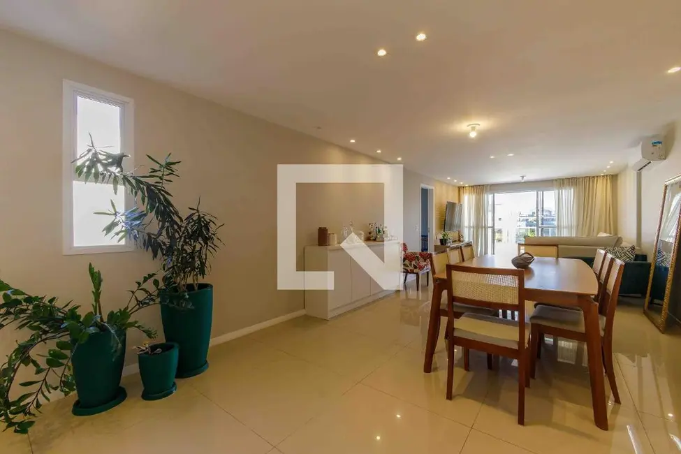 Foto 2 de Apartamento com 3 quartos à venda, 264m2 em Rio De Janeiro - RJ