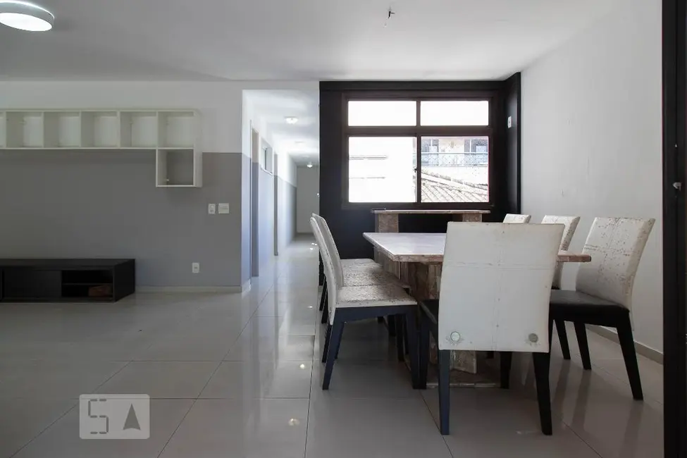 Apartamento com 3 quartos à venda, 183m2 em Rio De Janeiro - RJ - imagem 6 Foto 6 de Apartamento com 3 quartos à venda, 183m2 em Rio De Janeiro - RJ