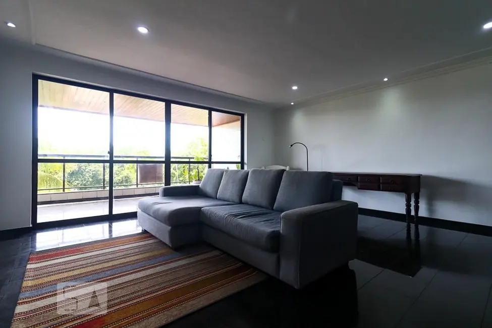 Apartamento com 4 quartos à venda, 212m2 em Rio De Janeiro - RJ - imagem 1 Foto 1 de Apartamento com 4 quartos à venda, 212m2 em Rio De Janeiro - RJ