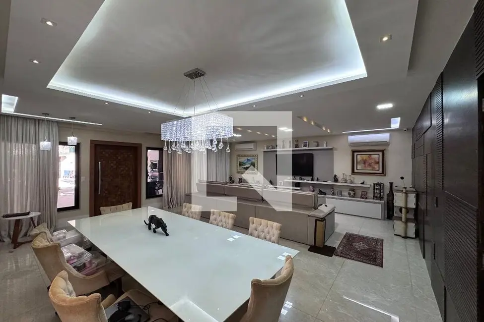 Foto 2 de Casa com 6 quartos à venda, 350m2 em Rio De Janeiro - RJ