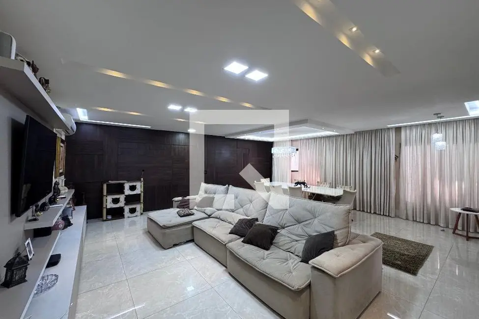 Foto 4 de Casa com 6 quartos à venda, 350m2 em Rio De Janeiro - RJ