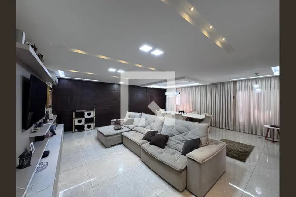Foto 3 de Casa com 6 quartos à venda, 350m2 em Rio De Janeiro - RJ
