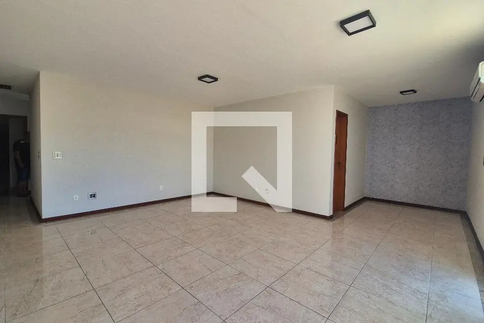 Apartamento com 3 quartos à venda, 165m2 em Rio De Janeiro - RJ - imagem 2 Foto 2 de Apartamento com 3 quartos à venda, 165m2 em Rio De Janeiro - RJ
