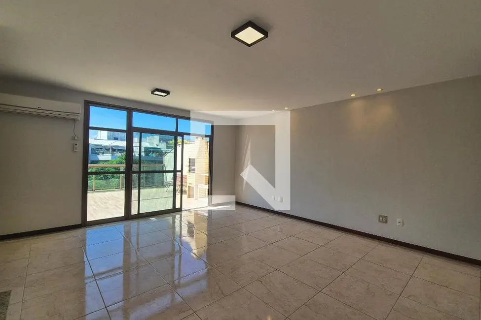 Apartamento com 3 quartos à venda, 165m2 em Rio De Janeiro - RJ - imagem 5 Foto 5 de Apartamento com 3 quartos à venda, 165m2 em Rio De Janeiro - RJ