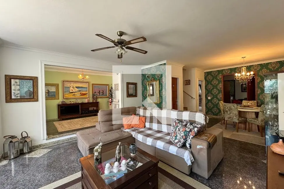 Foto 1 de Casa com 4 quartos à venda, 350m2 em Rio De Janeiro - RJ