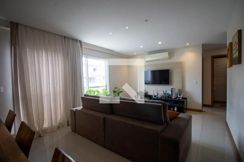Apartamento com 4 quartos à venda, 200m2 em Rio De Janeiro - RJ - imagem 4 Foto 4 de Apartamento com 4 quartos à venda, 200m2 em Rio De Janeiro - RJ