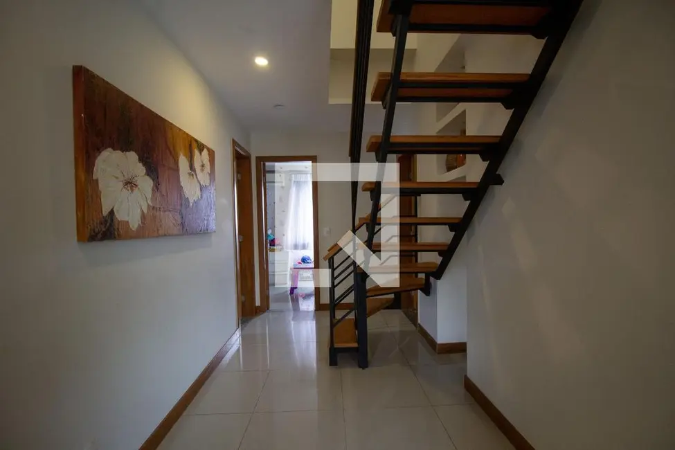 Apartamento com 4 quartos à venda, 200m2 em Rio De Janeiro - RJ - imagem 8 Foto 8 de Apartamento com 4 quartos à venda, 200m2 em Rio De Janeiro - RJ
