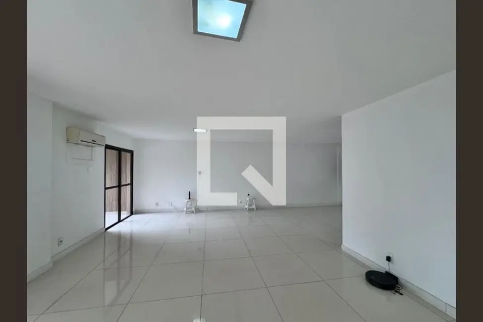 Apartamento com 3 quartos à venda, 177m2 em Rio De Janeiro - RJ - imagem 7 Foto 7 de Apartamento com 3 quartos à venda, 177m2 em Rio De Janeiro - RJ
