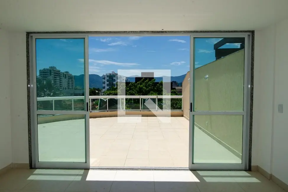 Apartamento com 3 quartos à venda, 300m2 em Rio De Janeiro - RJ - imagem 5 Foto 5 de Apartamento com 3 quartos à venda, 300m2 em Rio De Janeiro - RJ