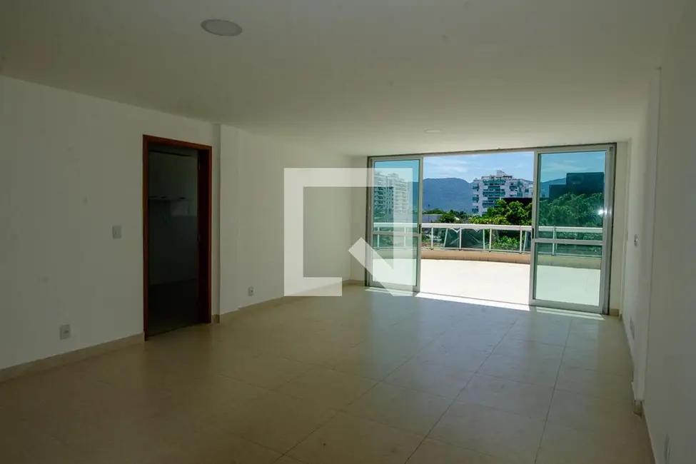 Apartamento com 3 quartos à venda, 300m2 em Rio De Janeiro - RJ - imagem 2 Foto 2 de Apartamento com 3 quartos à venda, 300m2 em Rio De Janeiro - RJ