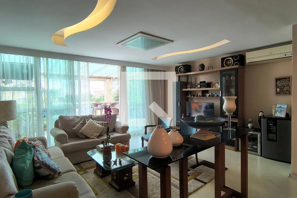 Apartamento com 3 quartos à venda, 160m2 em Rio De Janeiro - RJ - imagem 2 Foto 2 de Apartamento com 3 quartos à venda, 160m2 em Rio De Janeiro - RJ