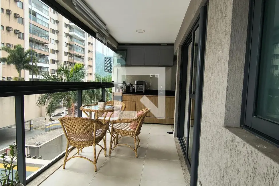 Apartamento com 3 quartos à venda, 83m2 em Rio De Janeiro - RJ - imagem 6 Foto 6 de Apartamento com 3 quartos à venda, 83m2 em Rio De Janeiro - RJ