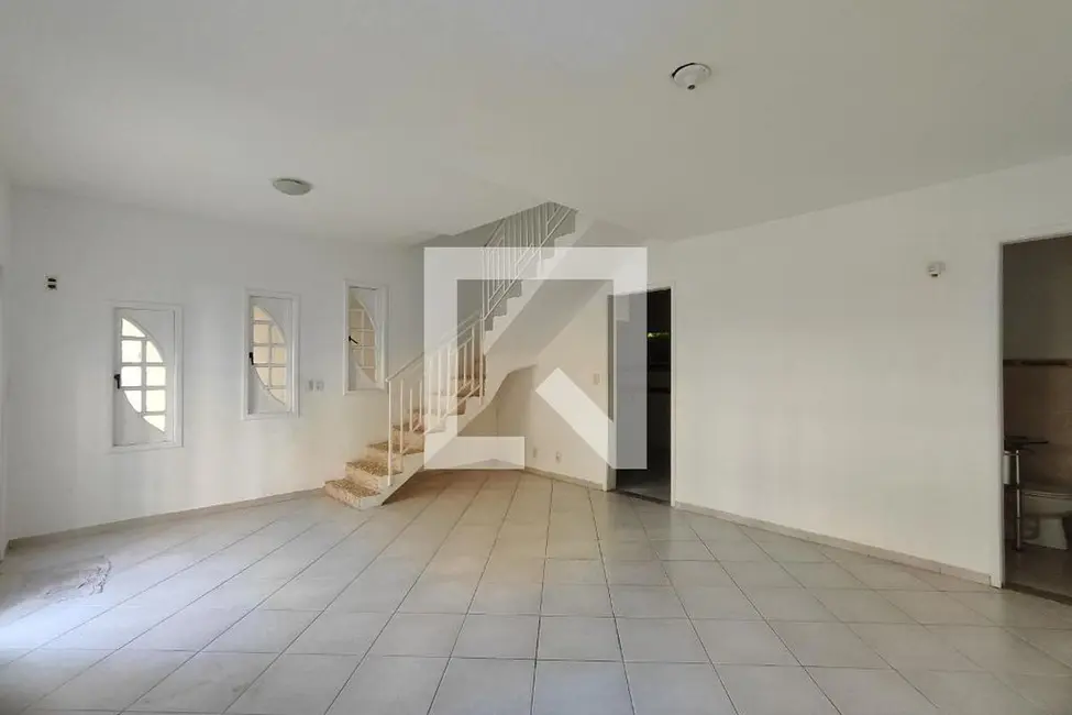 Foto 4 de Casa com 4 quartos à venda, 150m2 em Rio De Janeiro - RJ