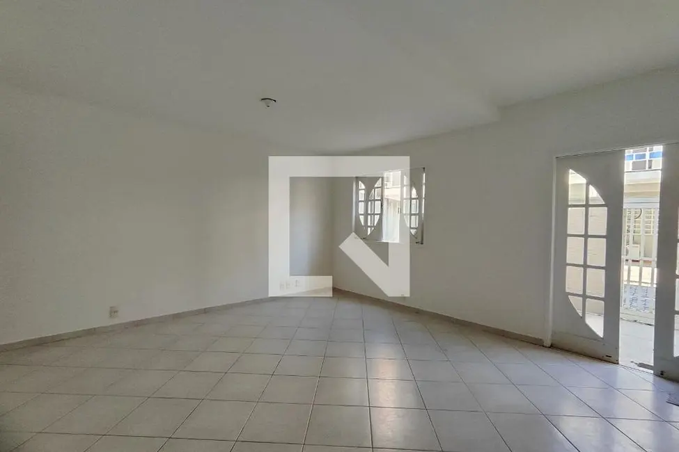 Foto 2 de Casa com 4 quartos à venda, 150m2 em Rio De Janeiro - RJ