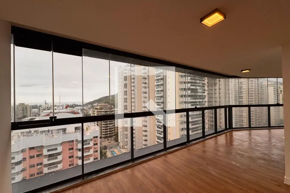 Apartamento com 3 quartos à venda, 119m2 em Rio De Janeiro - RJ - imagem 6 Foto 6 de Apartamento com 3 quartos à venda, 119m2 em Rio De Janeiro - RJ