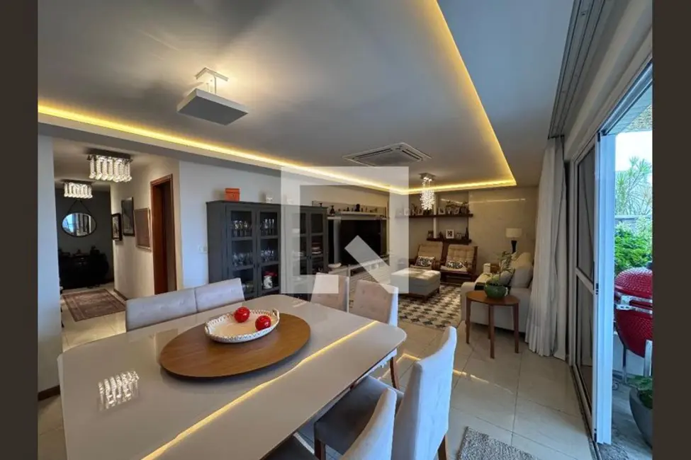 Apartamento com 4 quartos à venda, 157m2 em Rio De Janeiro - RJ - imagem 7 Foto 7 de Apartamento com 4 quartos à venda, 157m2 em Rio De Janeiro - RJ