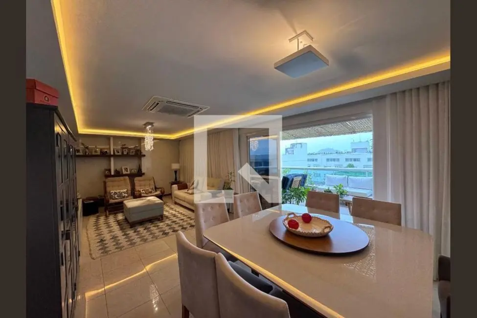 Apartamento com 4 quartos à venda, 157m2 em Rio De Janeiro - RJ - imagem 1 Foto 1 de Apartamento com 4 quartos à venda, 157m2 em Rio De Janeiro - RJ