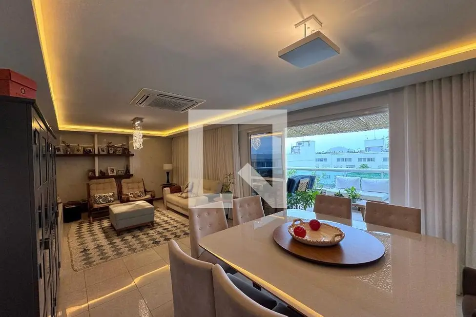 Apartamento com 4 quartos à venda, 157m2 em Rio De Janeiro - RJ - imagem 2 Foto 2 de Apartamento com 4 quartos à venda, 157m2 em Rio De Janeiro - RJ