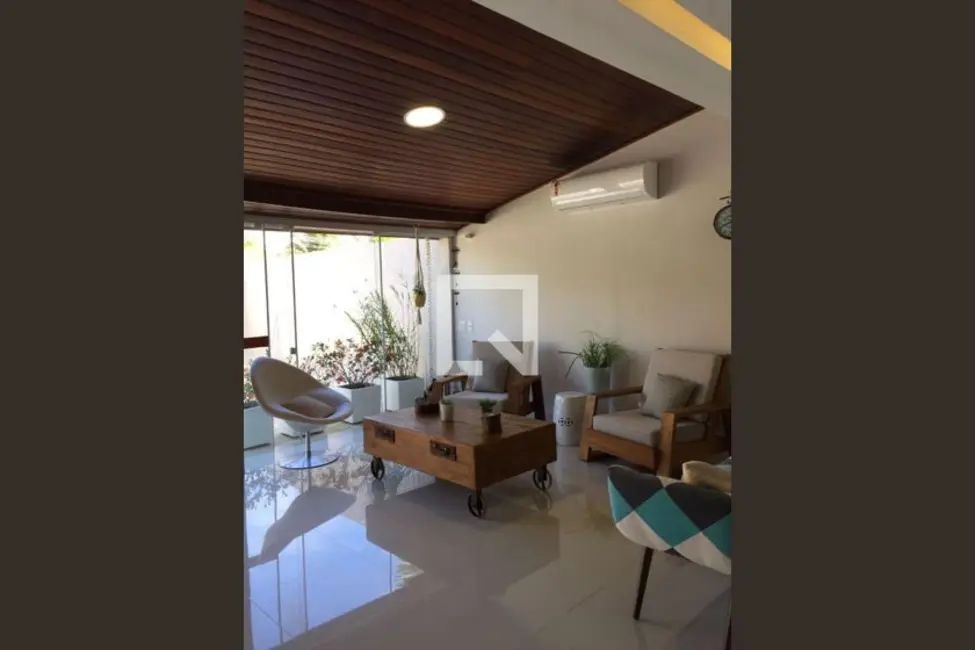 Foto 1 de Casa com 4 quartos à venda, 400m2 em Rio De Janeiro - RJ