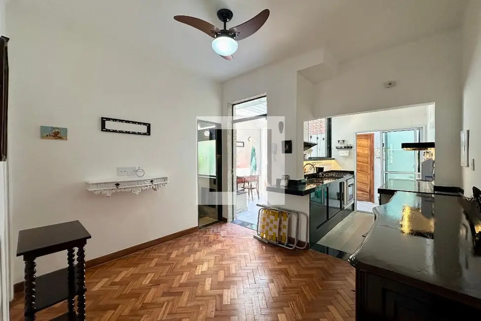 Apartamento com 2 quartos à venda, 65m2 em Urca, Rio De Janeiro - RJ - imagem 1 Foto 1 de Apartamento com 2 quartos à venda, 65m2 em Urca, Rio De Janeiro - RJ