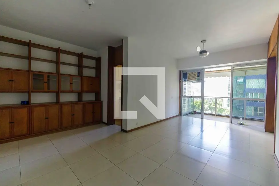 Apartamento com 1 quarto à venda, 65m2 em Barra da Tijuca, Rio De Janeiro - RJ - imagem 2 Foto 2 de Apartamento com 1 quarto à venda, 65m2 em Barra da Tijuca, Rio De Janeiro - RJ