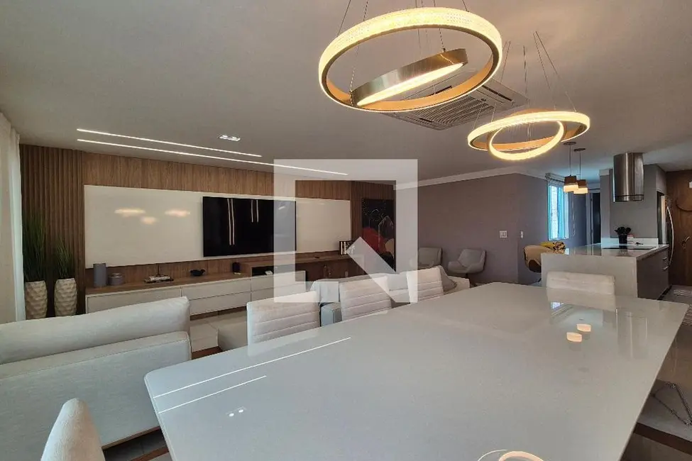Apartamento com 3 quartos à venda, 358m2 em Rio De Janeiro - RJ - imagem 8 Foto 8 de Apartamento com 3 quartos à venda, 358m2 em Rio De Janeiro - RJ