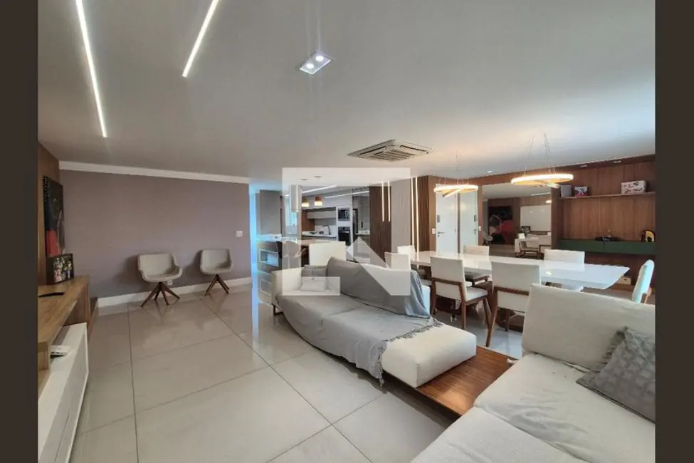 Apartamento com 3 quartos à venda, 358m2 em Rio De Janeiro - RJ - imagem 9 Foto 9 de Apartamento com 3 quartos à venda, 358m2 em Rio De Janeiro - RJ