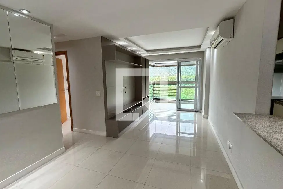 Foto 2 de Apartamento com 2 quartos à venda, 90m2 em Rio De Janeiro - RJ