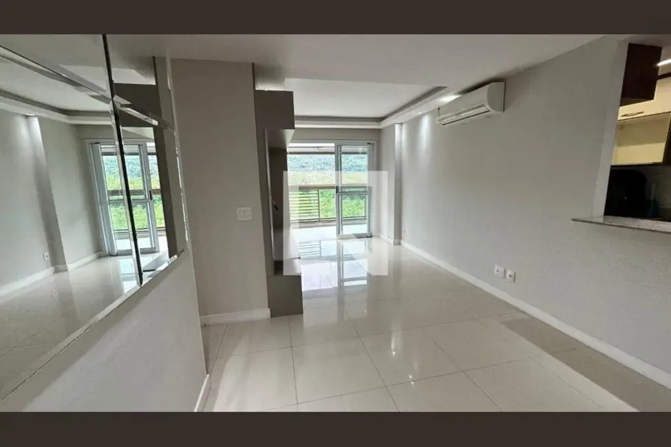 Foto 3 de Apartamento com 2 quartos à venda, 90m2 em Rio De Janeiro - RJ
