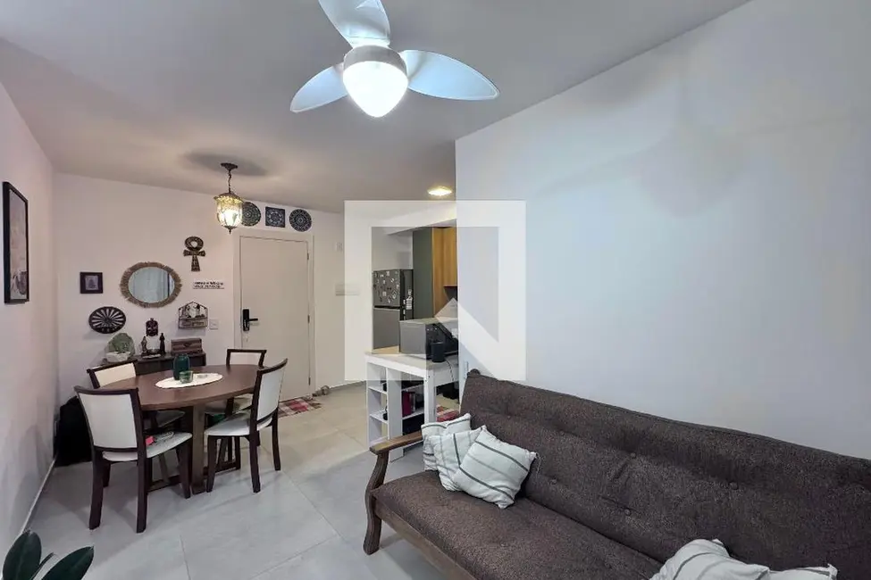 Apartamento com 2 quartos à venda, 47m2 em Rio De Janeiro - RJ - imagem 3 Foto 3 de Apartamento com 2 quartos à venda, 47m2 em Rio De Janeiro - RJ