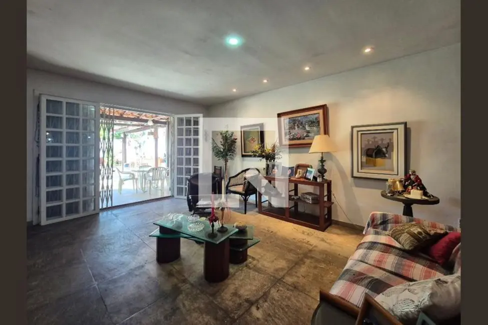 Casa com 4 quartos à venda, 427m2 em Rio De Janeiro - RJ - imagem 1 Foto 1 de Casa com 4 quartos à venda, 427m2 em Rio De Janeiro - RJ
